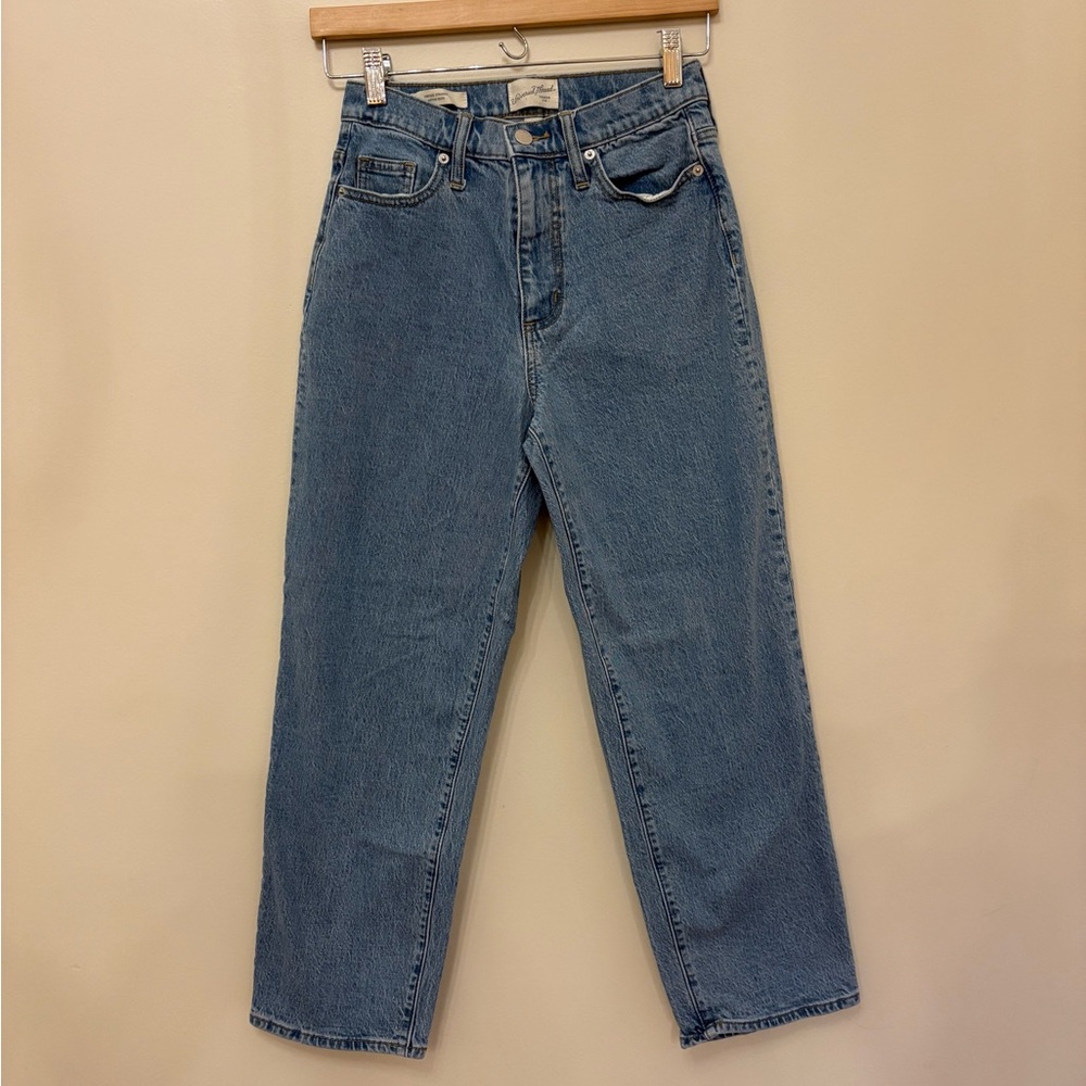 Universal Thread Vintage Straight Jeans